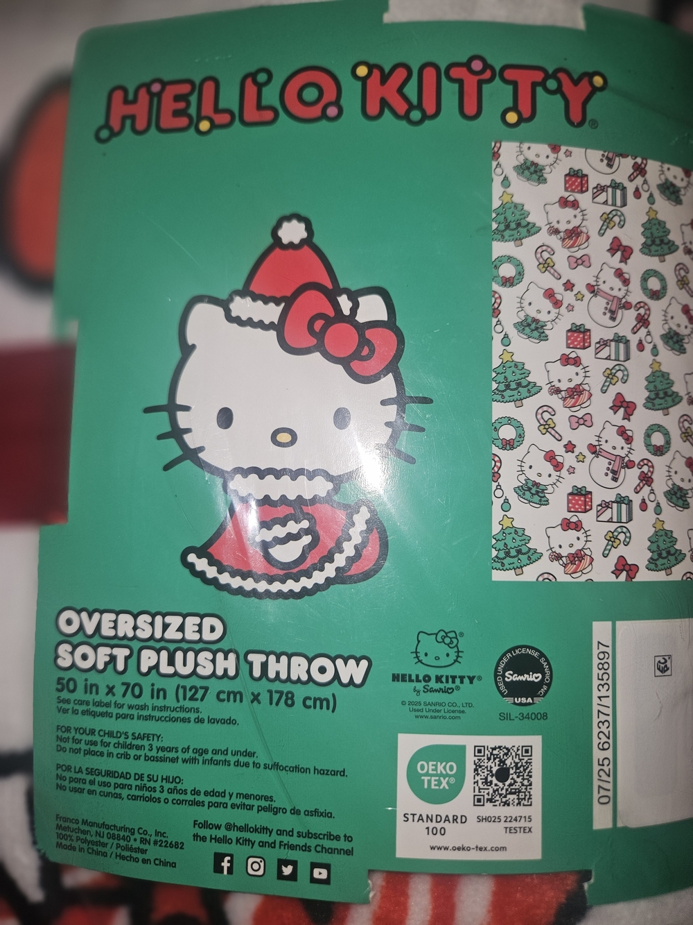 Hello Kitty Oversized Soft Plush Throw - Green
